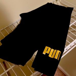 Black, PUMA, women’s size X-SMALL, cotton leggings.